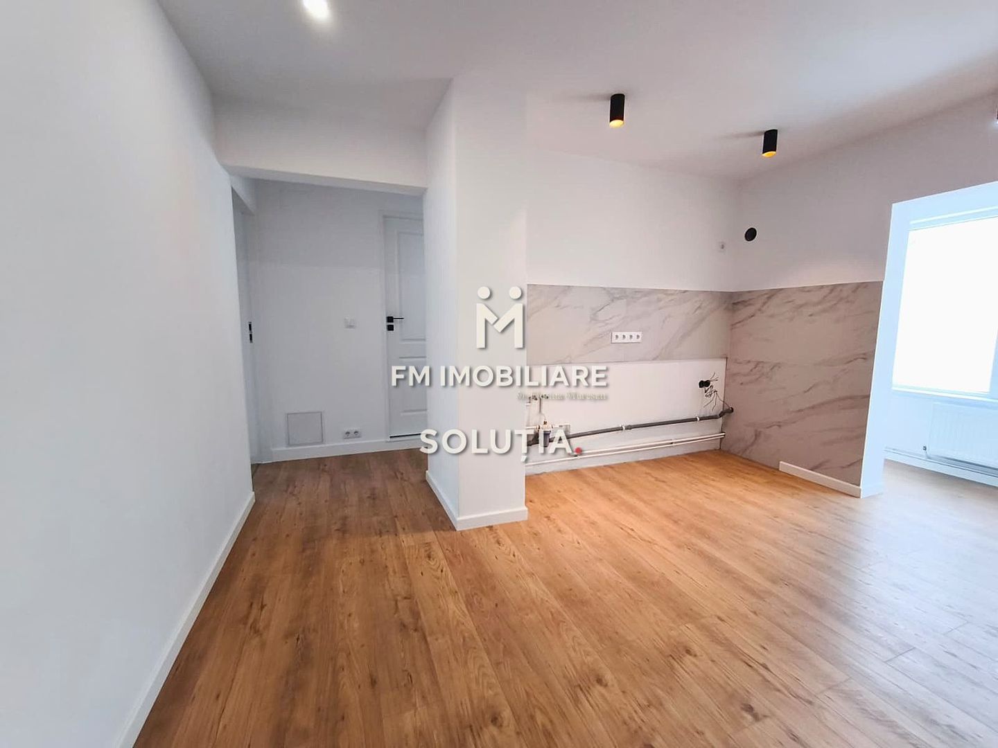 Apartament 2 camere, decomandat, finisat! - Poză 9