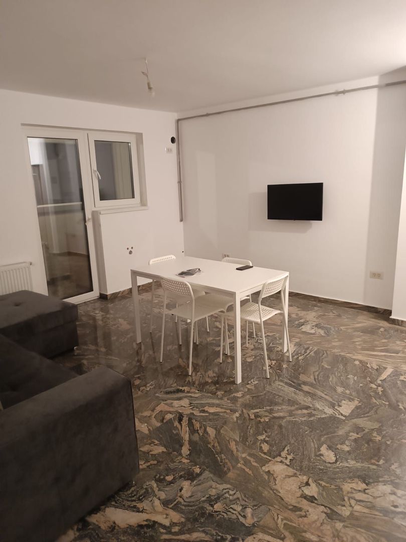 BRASADAS închiriază ap 3 cam etaj 2/3 Sos. Giurgiului. - Poză 3