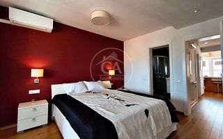 Apartament de închiriat cu 4 camere si terasa, Ultracentral, Oradea - Poză 1