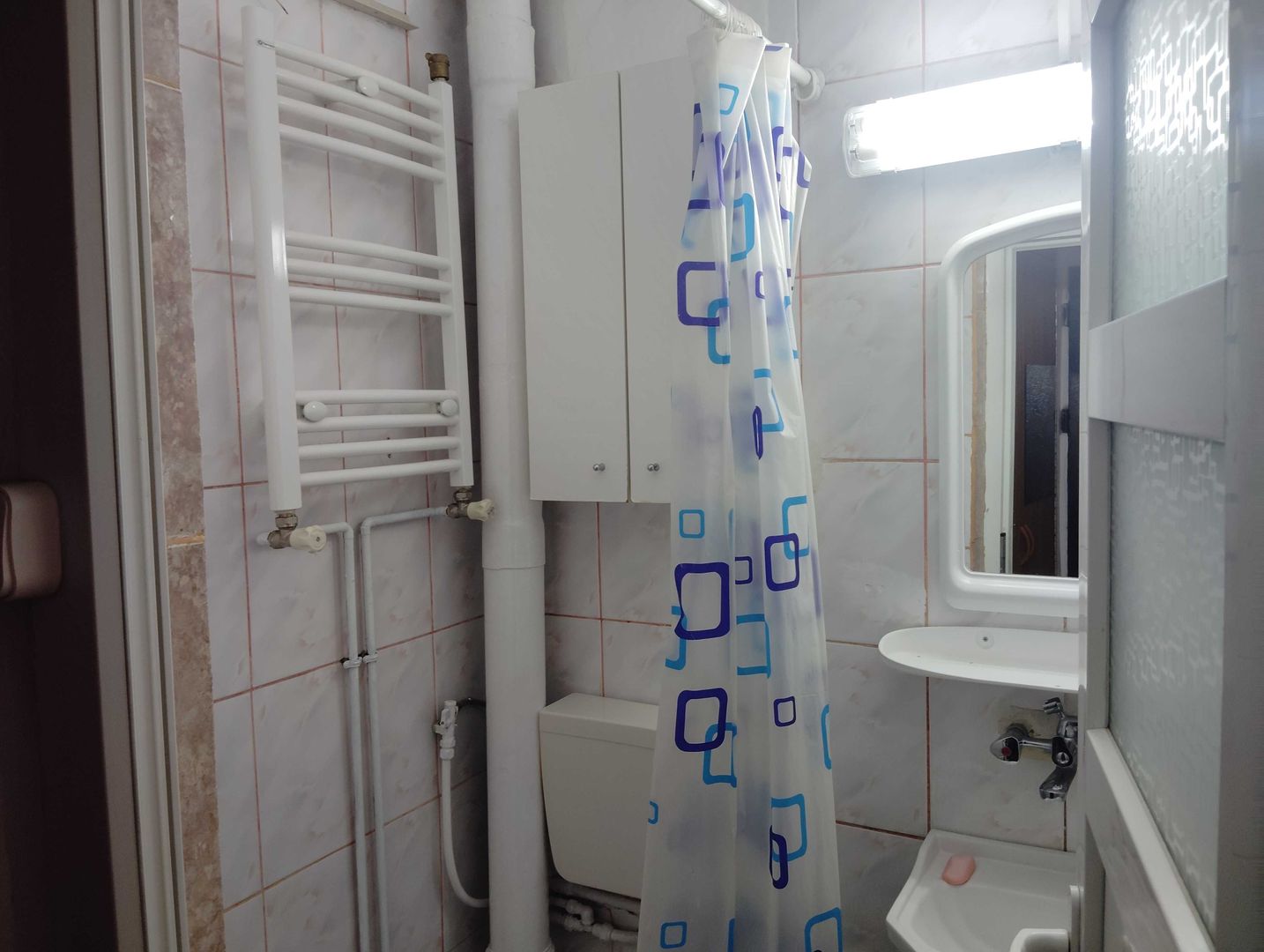 De Inchiriat Garsoniera Mobilata la 150m Metrou Piata Sudului - Poză 8