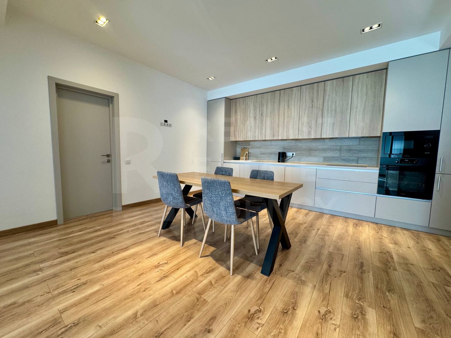 Chirie, apartament, 1 cameră, strada Lev Tolstoi, Centru - Poză 2