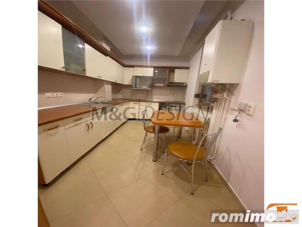 3 camere decomandat  zona Medicina - CENTRALA PROPRIE - Poză 17