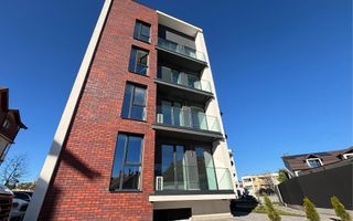 Apartament PREMIUM 3 camere cu GARAJ si boxa - zona Centrala - Poză 15