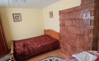 🏡 Casă de închiriat cu grădină Vârfu Câmpului  90 mp |la doar 21 km de Suceava - Poză 12