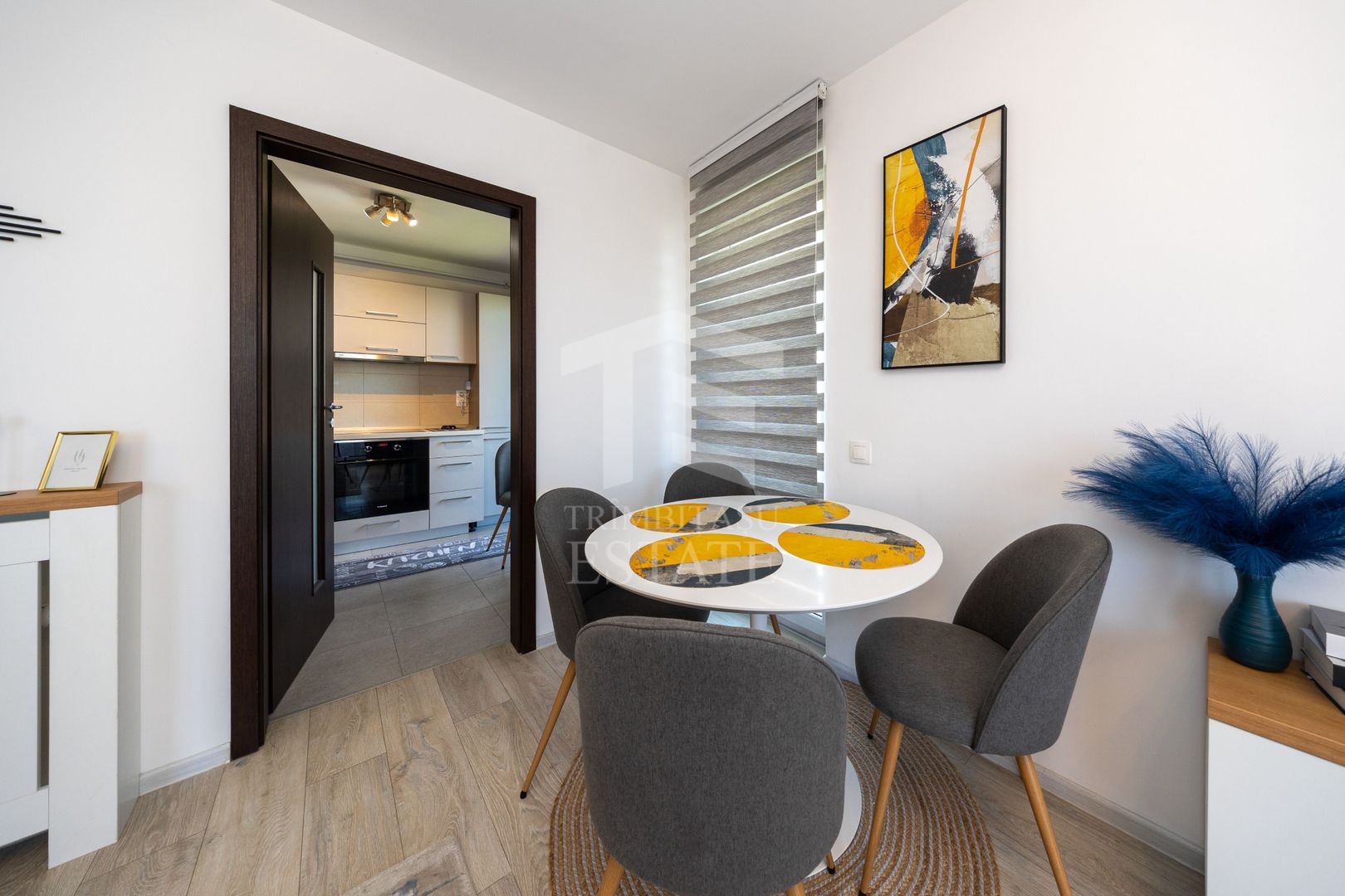 Urban | Coresi | Apartament 2 camere + loc de parcare si boxa - Poză 14