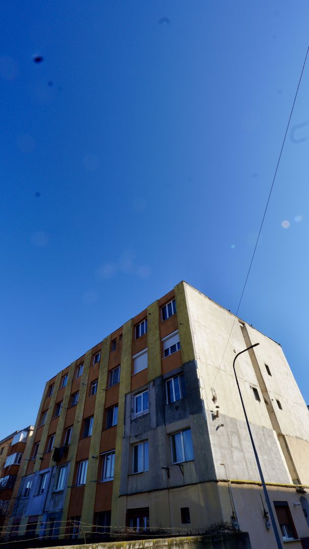 APARTAMENT MODERN 2 CAMERE IN CODLEA - - Poză 13