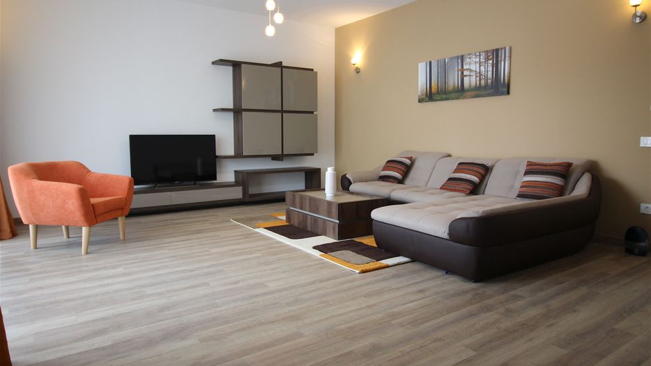 Apartament cu 3 camere de închiriat în zona Nord - Poză 1