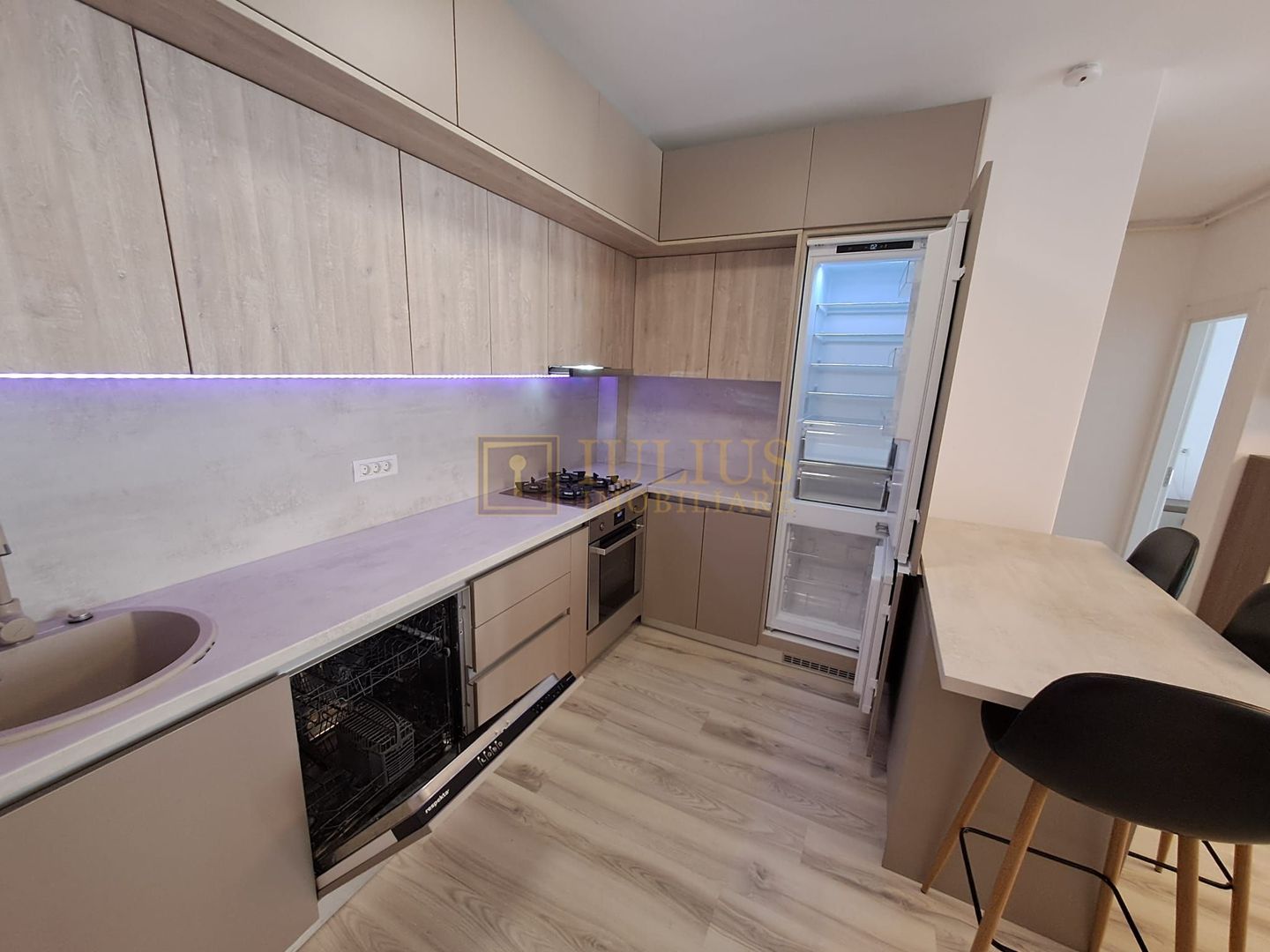 2 camere, bloc nou, loc de parcare-Campeador Residence - Poză 10