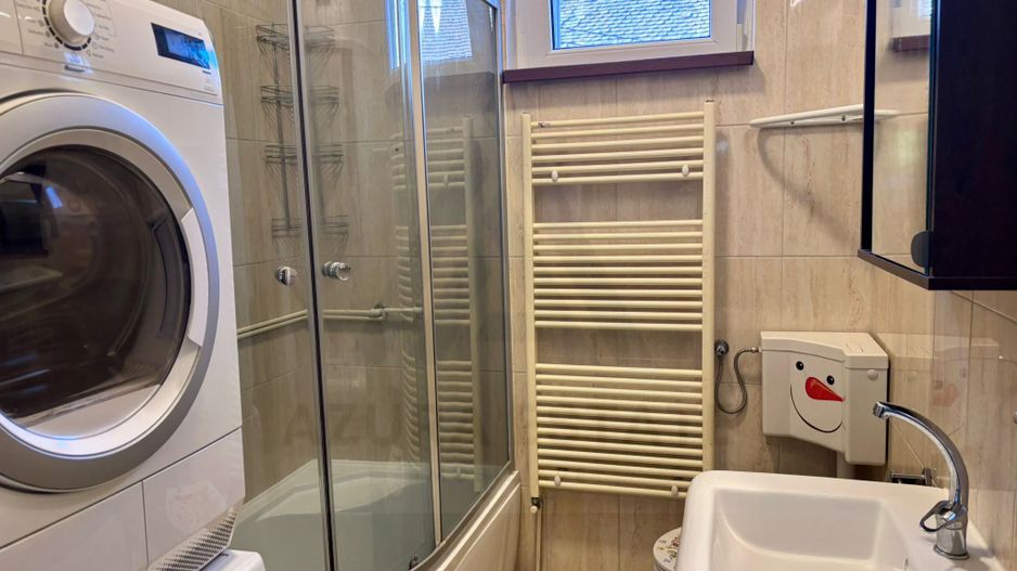 Apartament la casa 76 mp utili terasa curte si pivnita zona Lupeni - Poză 10