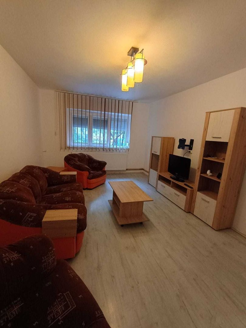 Inchiriez apartament 2 camere Rahova - Poză 2