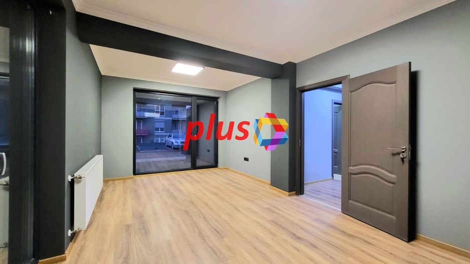 Spatiu birouri de vânzare Brașov - 70 mp - zona Coresi # plus-imo.ro - Poză 2