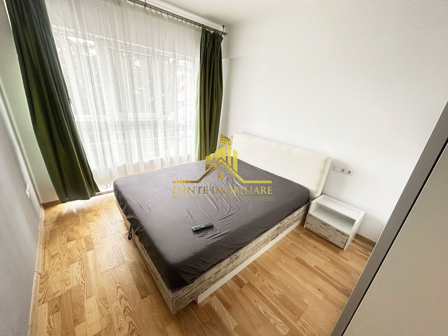 2 camere, decomandat, modern, parcare, Central, Traian Mosoiu - Poză 1