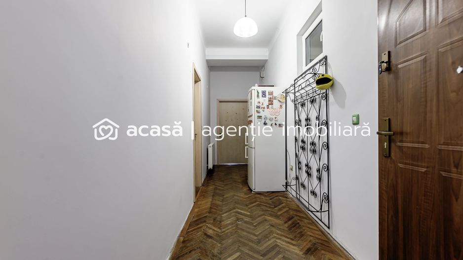 Apartament în Piața Catedralei, 93 mp utili. - Poză 6