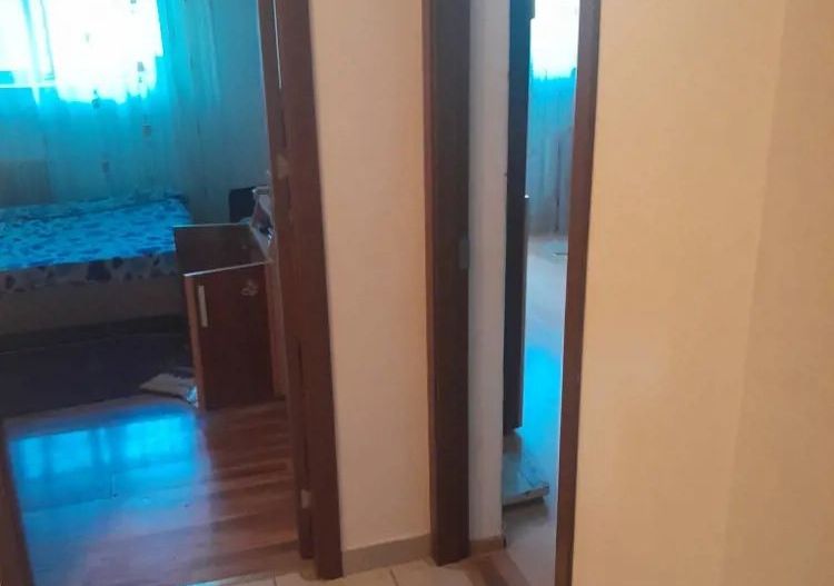 De vanzare Apartament 3 camere, Piata Resita, Berceni, sector 4 - Poză 1