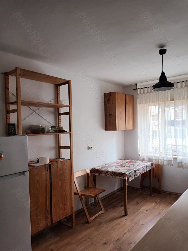 Apartament cu 3 camere in zona Lacul-Tei - Poză 6