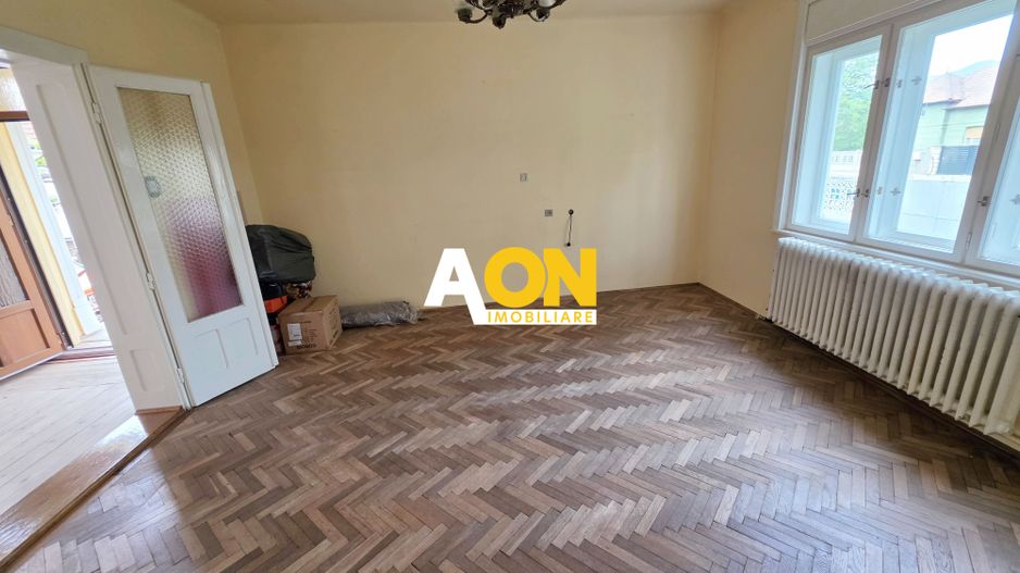 Casa 4 camere, 2 garaje, 652 mp teren, zona exclusivista, Cetate - Poză 11