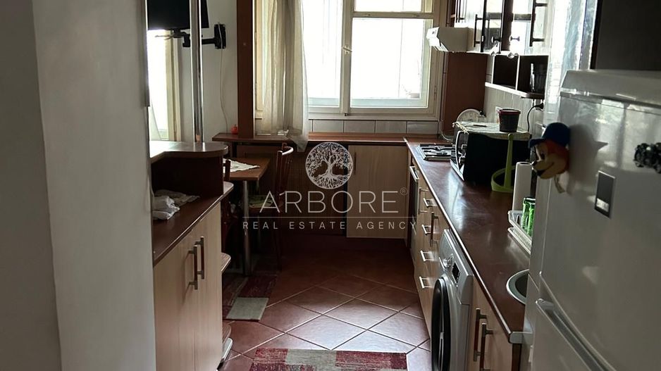 Apartament decomandat 3 camere, zona Mega Mall Pantelimon - Poză 2