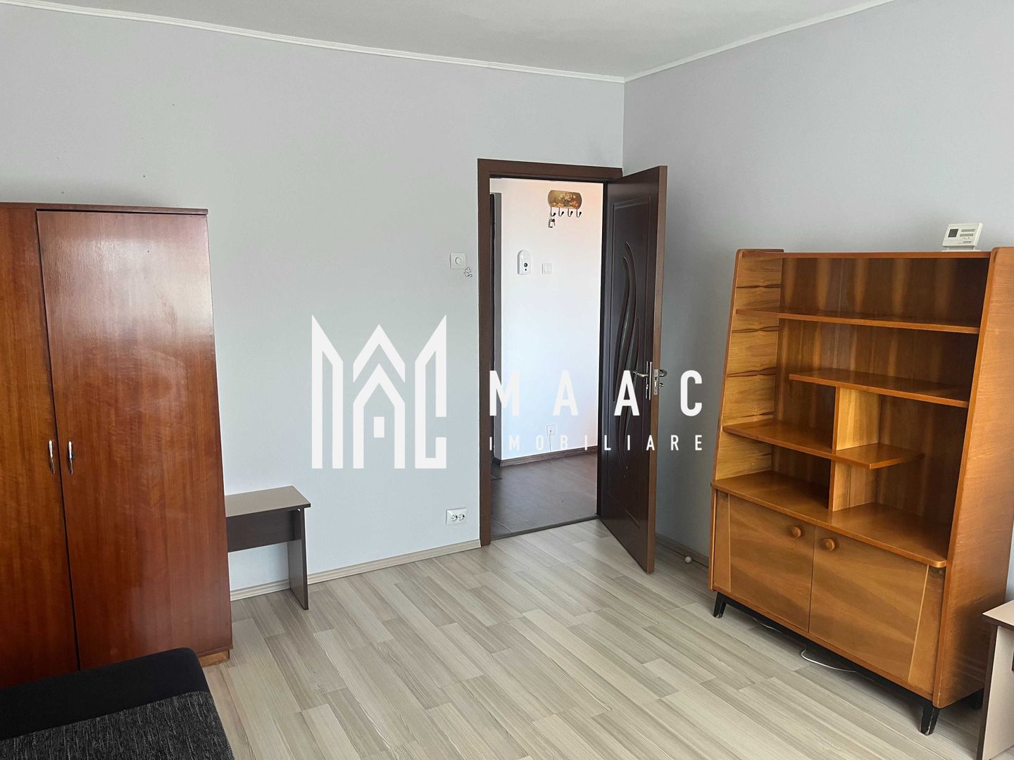 Apartament 1 Camera I Decomandat I Vasile Aaron - Poză 1