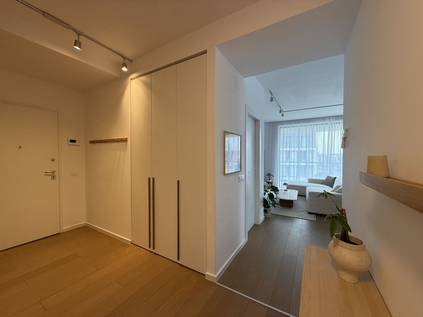 Apartament Jandarmeriei | Stejarii (The Ivy) - Poză 17