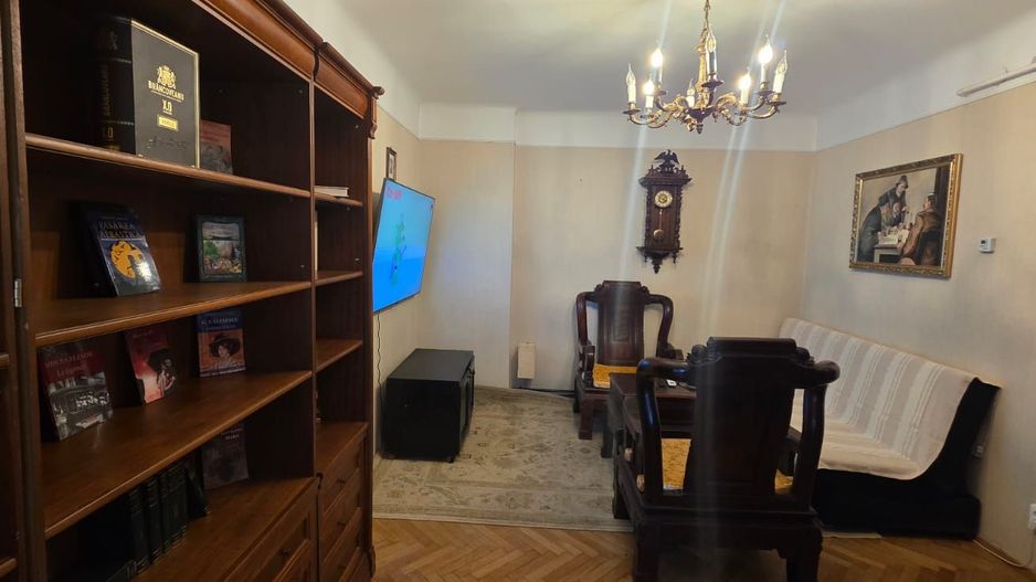 Apartament 2 camere + parcare + boxa Eroii Revolutiei - Serban Voda - Poză 3