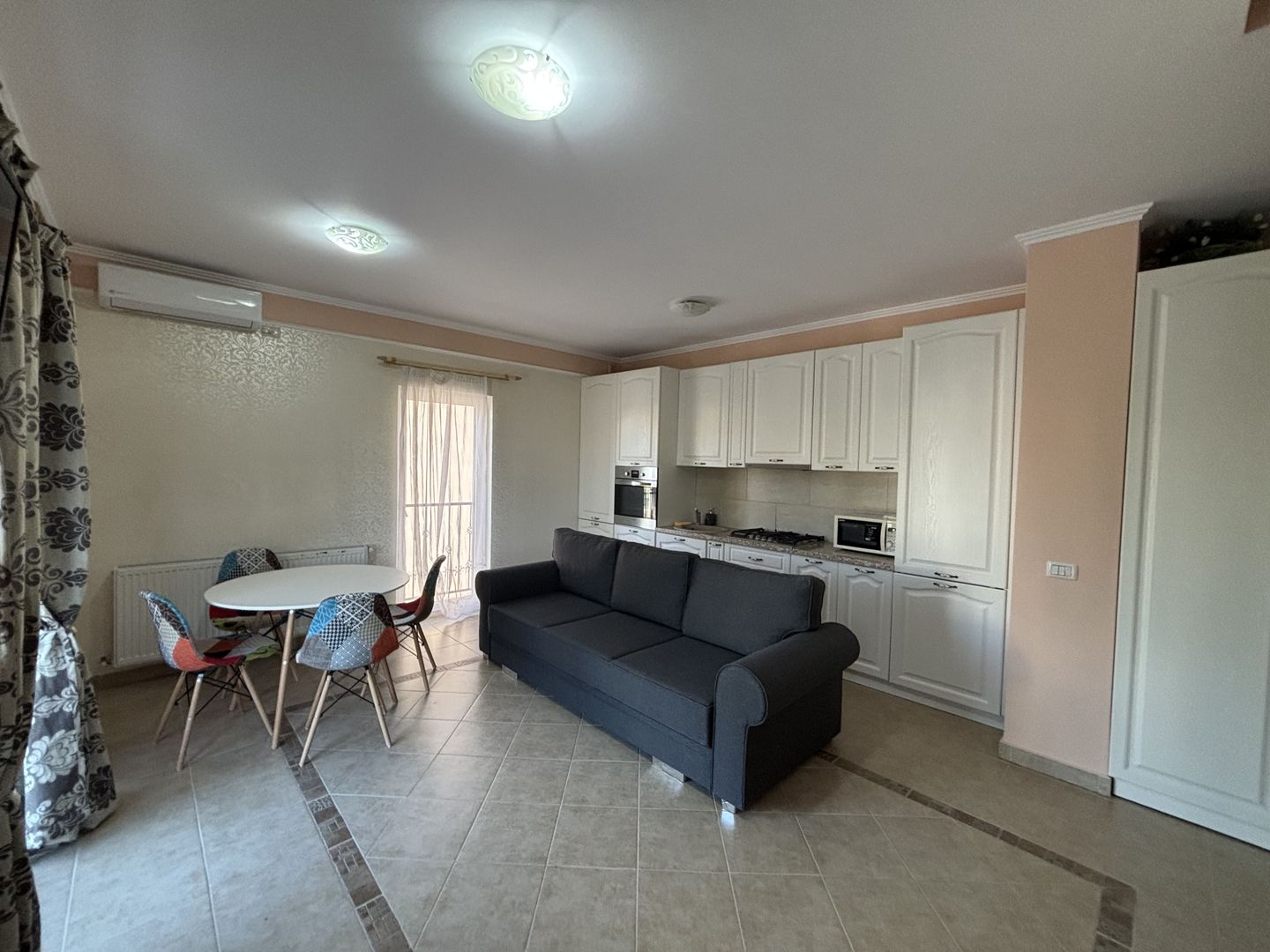 Apartament de  3 camere utilat si mobilat lux / 3 rooms apartment for rent - Poză 4