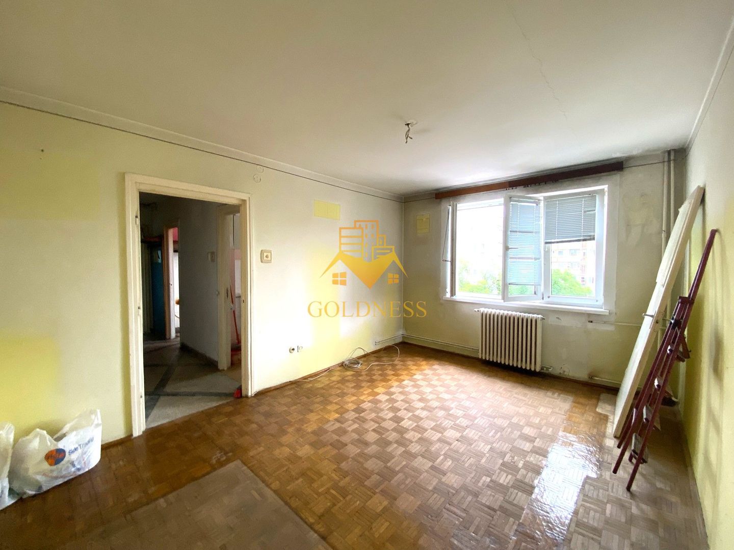 Apartament 2 camere decomandate orientat Sud, et 3/4, P-ta M. Viteazu! - Poză 1