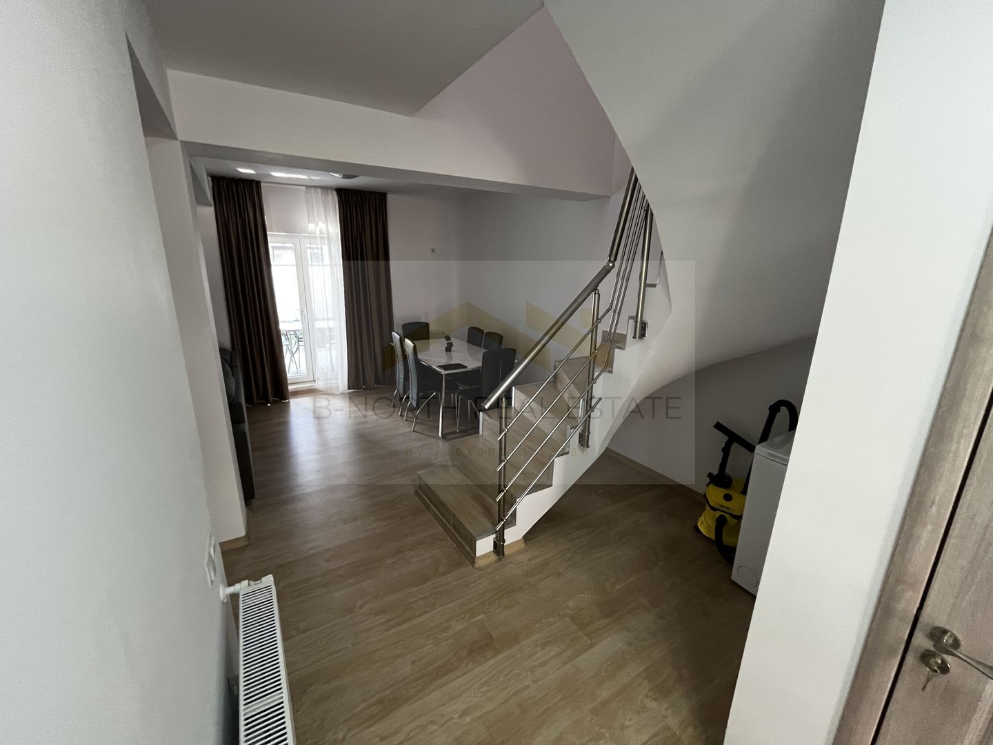 Casă premium cu 4 camere de închiriat – zonă Prelungirea Ghencea - Poză 6