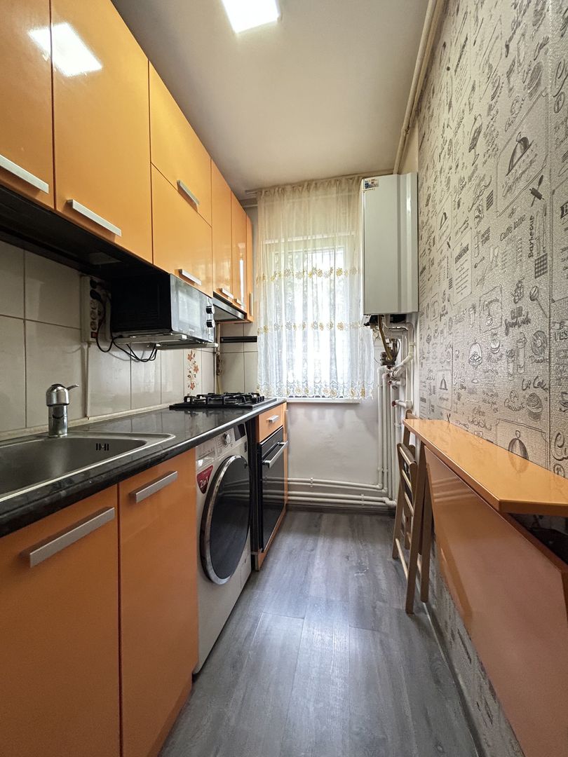 Apartament 3 camere Tomis Nord - 2 locuri parcare - centrală termică - Poză 2