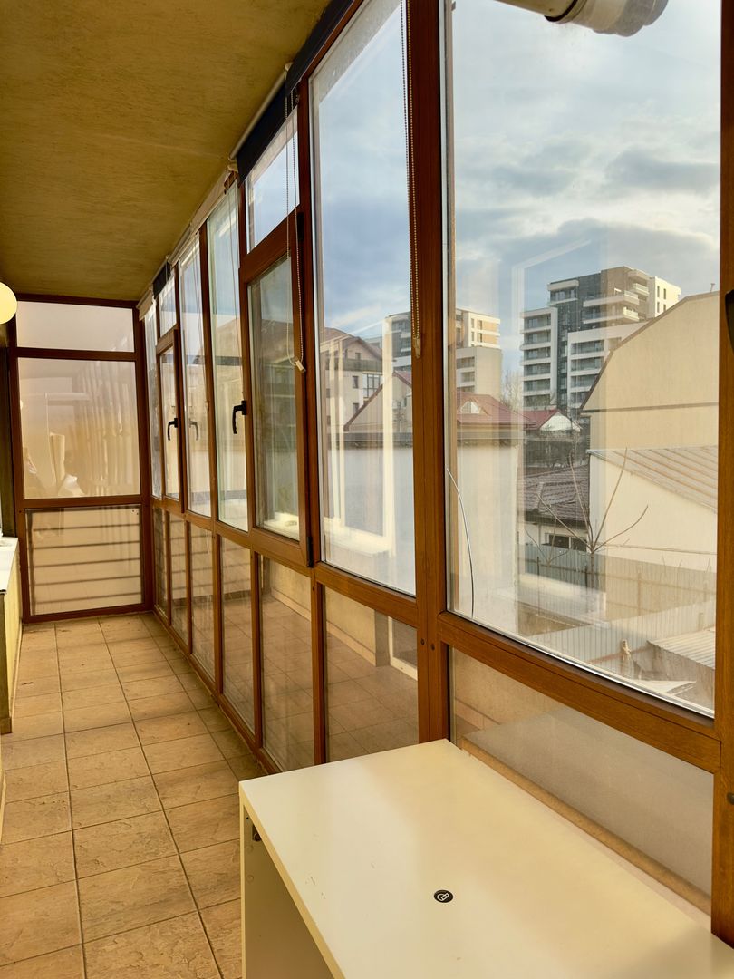 2 camere, bloc 2007, metrou Crangasi, parcare inclusa, centrala proprie - Poză 6