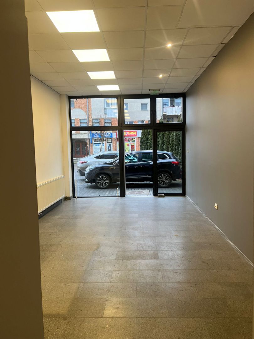 Spațiu comercial, 30 mp, COVASNA - Poză 4