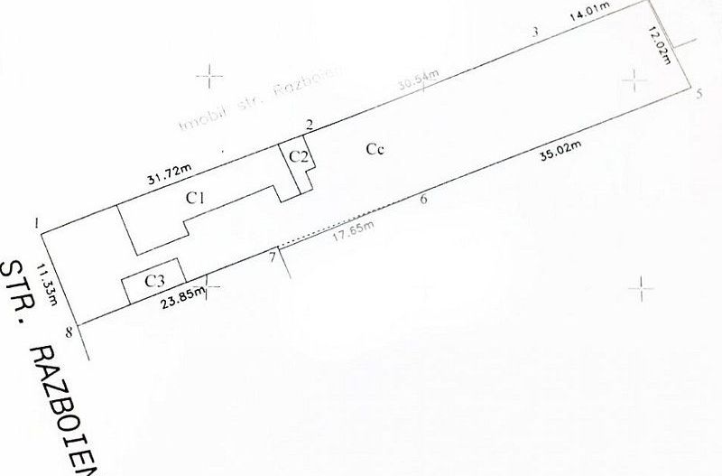 De vanzare  - casa cu 4 camere,  900 mp teren  - str. Razboieni. - Poză 9