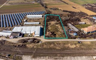 Teren 7800 mp Ineu - Poză 1