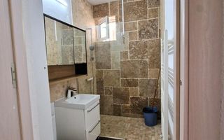 2 decomandat - centrala proprie - mobilat - utilat - English Park - Poză 5