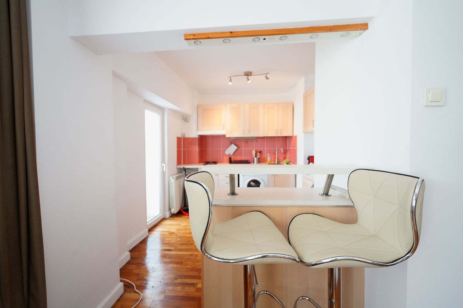 Garsoniera, Natiunile Unite, Unirii, Tribunal, Casa Poporului, Splai - Poză 2