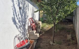 Casa individuala parter, Domnesti, zona Craitei-Foisorului. Investitie buna. - Poză 5