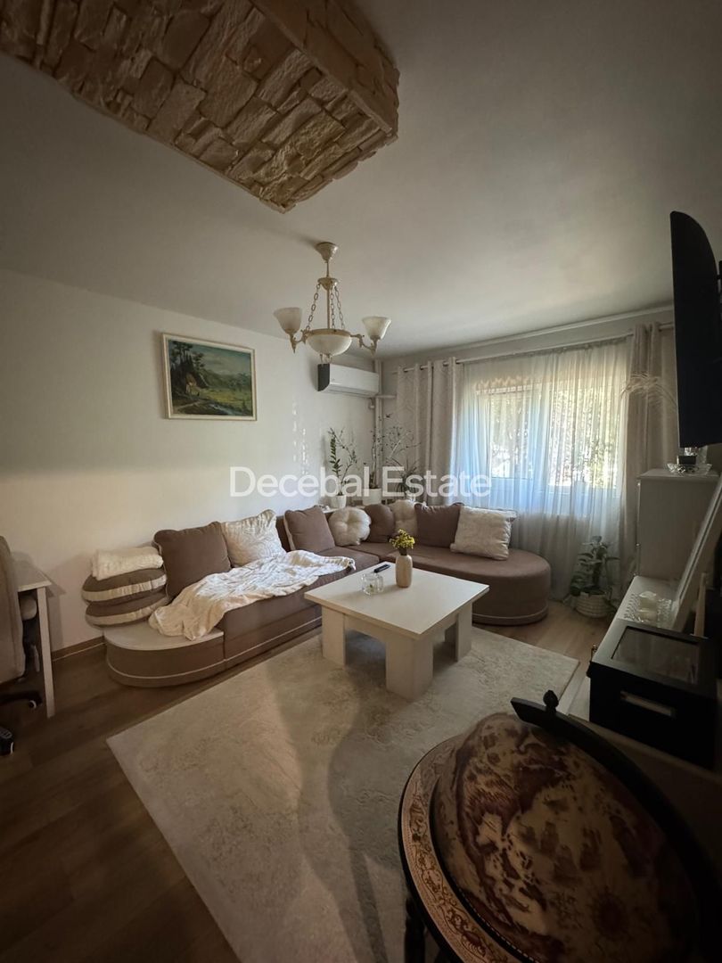 Apartament 1979 2 camere Titan 53 mp 2 parcari - Poză 1