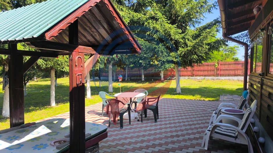 CASĂ DE VÂNZARE – MĂLURENI, JUDEȚUL ARGEȘ | 154 MP | TEREN 2.100 MP - Poză 5
