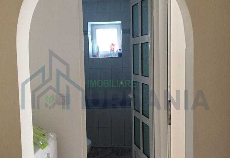 Închiriere apartament 2D camere - Zona NICOLINA ROND VECHI - Poză 3