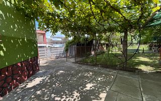 Casă individuală de vânzare în Turnișor | Curte superbă 585 mp - Poză 3
