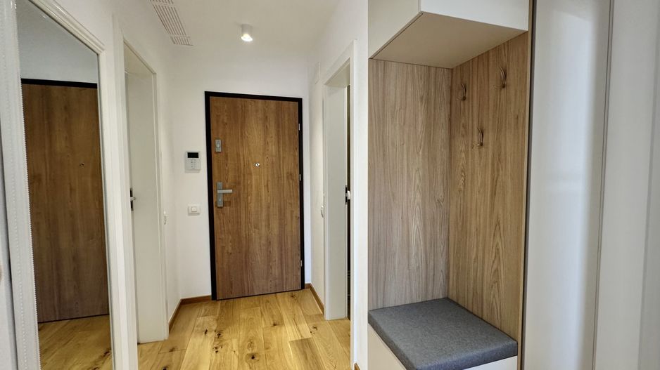 Apartament cu 3 camere decomandat de inchiriat, Urban Plaza - Poză 12