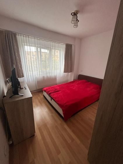 apartament decomandat 5 camere,96 mp utili-Padurea Verde, 2 bai, balcon 12mp - Poză 11