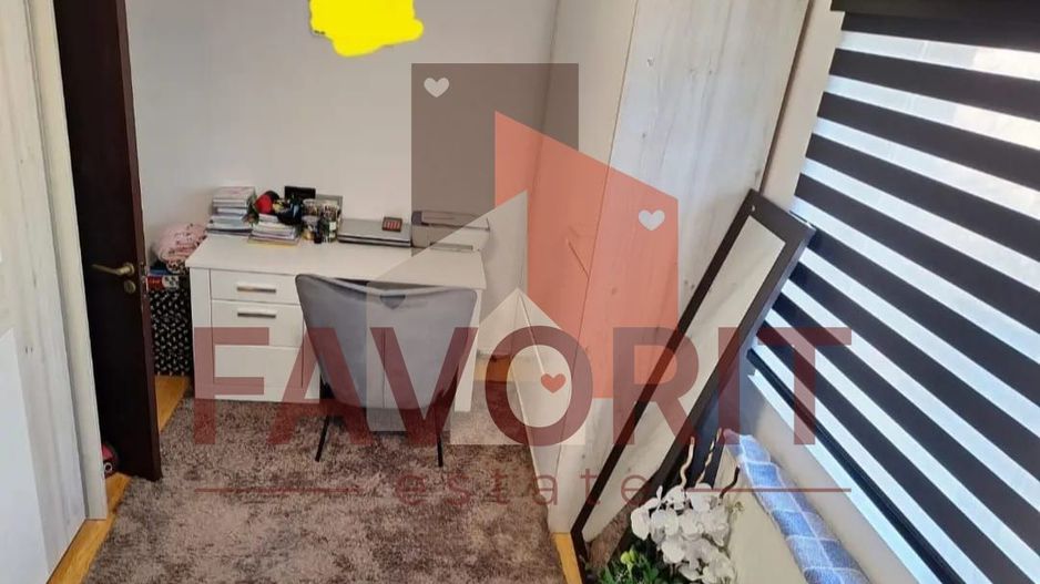 2 camere | etaj 1 | mobilat | loc parcare | zona excelenta | Curte comuna - Poză 5