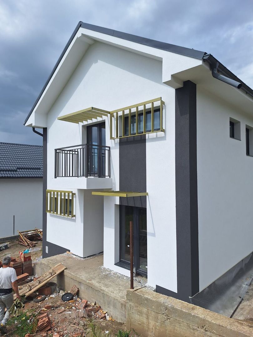 Casa individuala semifinisata in Sanicoara - Poză 4