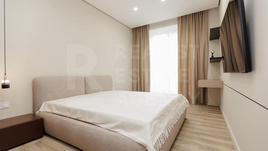 Chirie, apartament, 3 camere, strada Mihai Eminescu, Centru - Poză 4