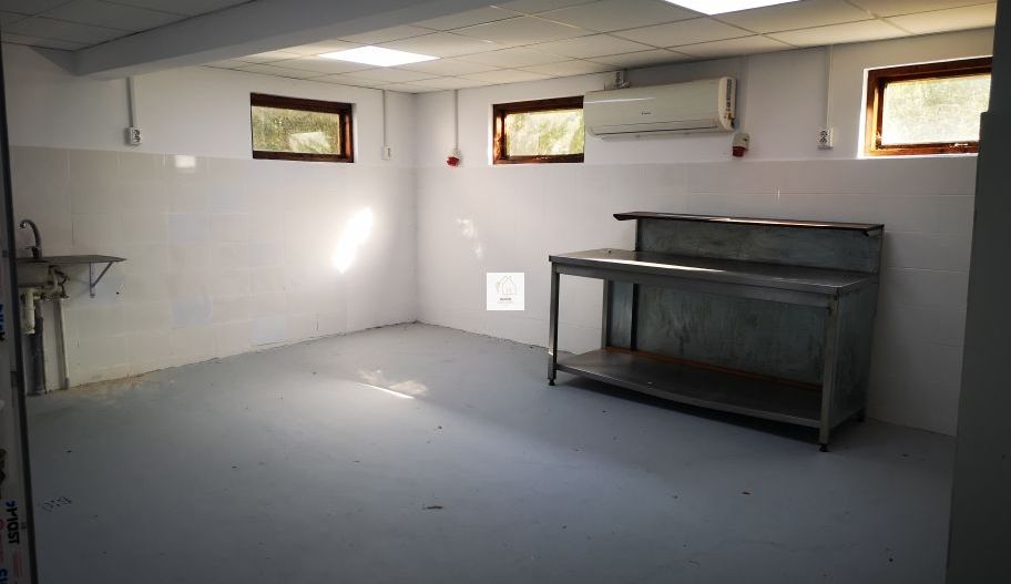 Casa mixta Urziceanca - Poză 3