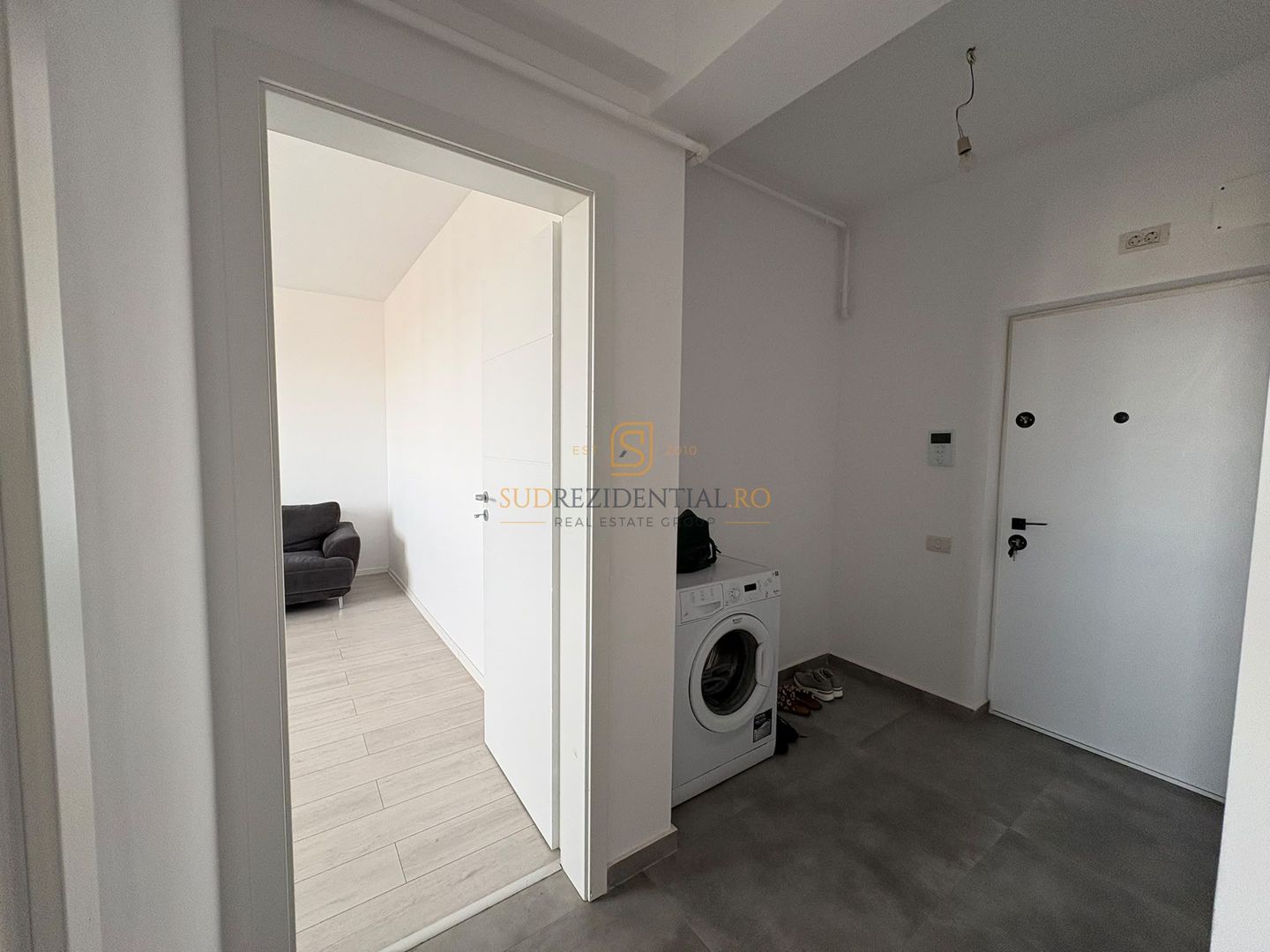 APARTAMENT CU 2 CAMERE DE ÎNCHIRIAT – ȘOS. SĂLAJ, SECTOR 5 - Poză 7