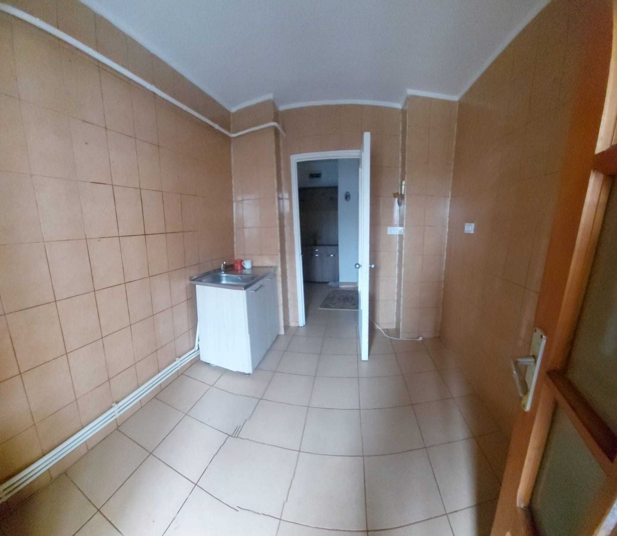 Apartament 3 camere de vânzare – Micro 21 | Etaj 2/4 | Centrală Ariston | Izolat - Poză 7
