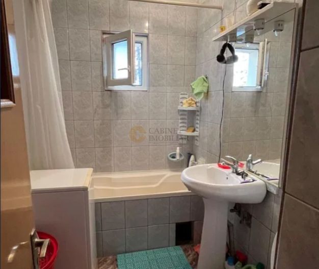 2 Camere - 54MP | Decomandat | Etaj 1/4 | Crangasi | 2 Balcoane | 1981 - Poză 6