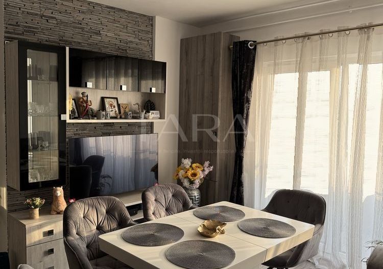 Apartament 2 camere, mobilat și utilat, - Poză 1