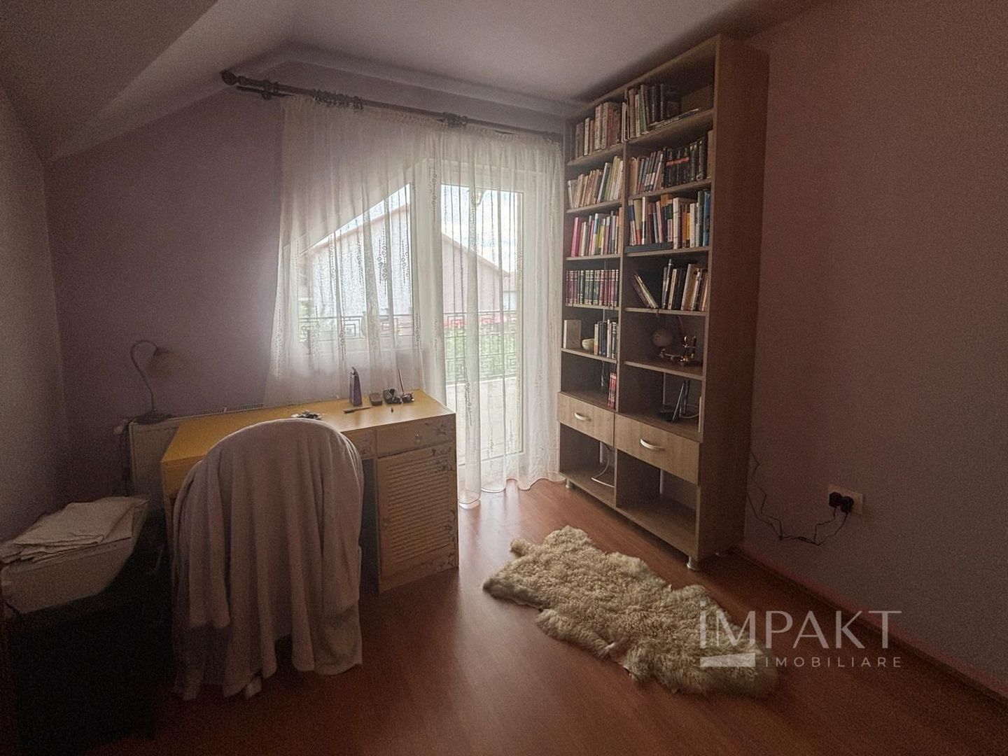 Vilă spațioasă cu garaj, curte de 600 mp  Sânnicoara - Poză 12